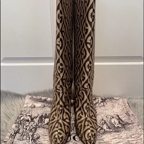 GUCCI Fabric G Rhombus Print Platform Boots Size EU37.5/ US7.5 Beige Cocoa - Picture 12 of 16